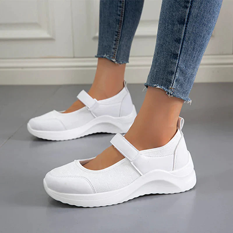 ADIDAȘI CU PLATFORMĂ EXTREM DE CONFORTABILI